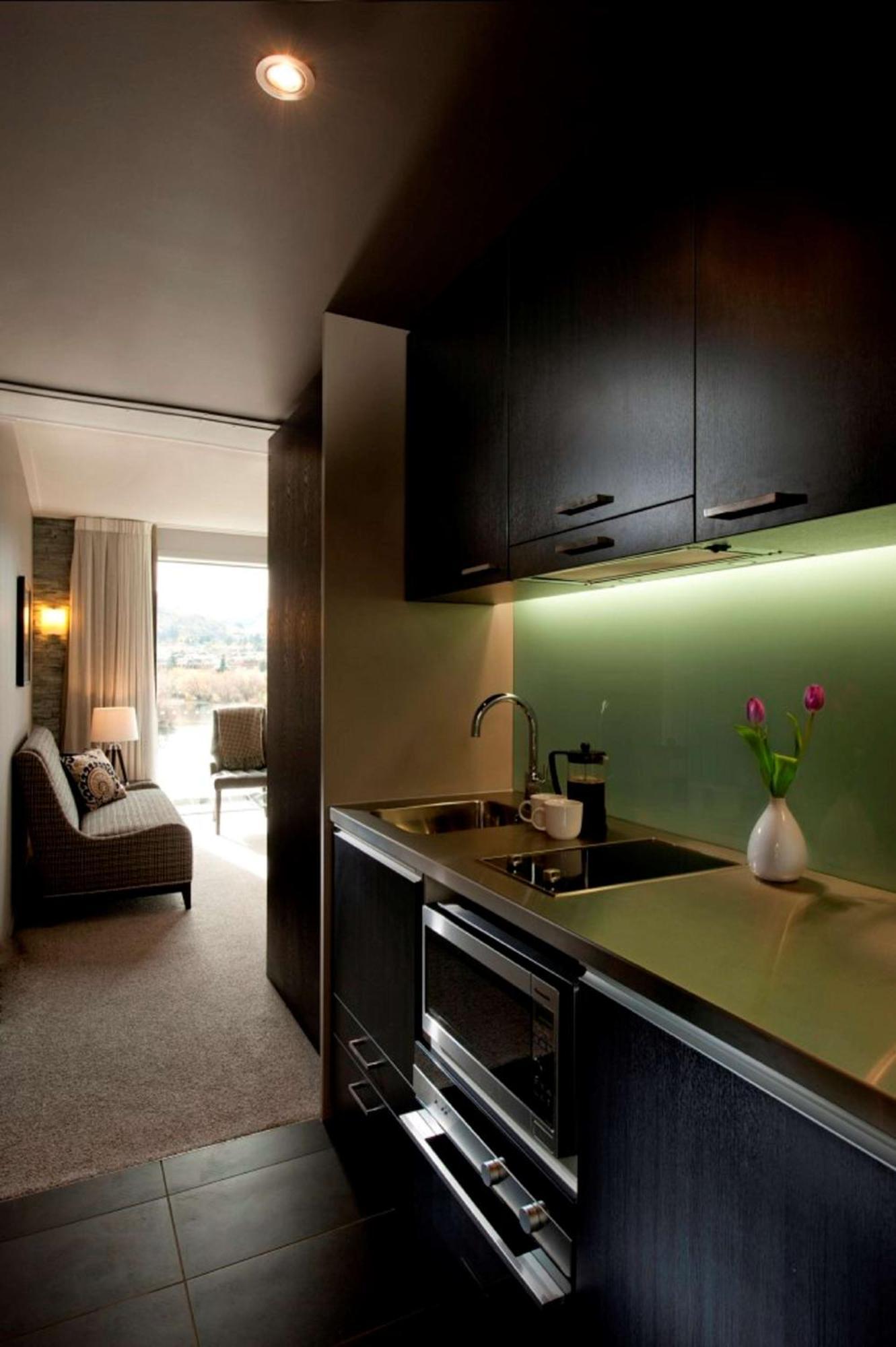 Doubletree By Hilton Queenstown Exteriör bild