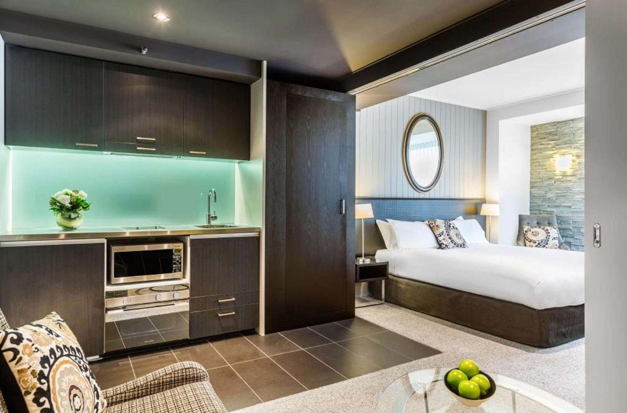 Doubletree By Hilton Queenstown Exteriör bild