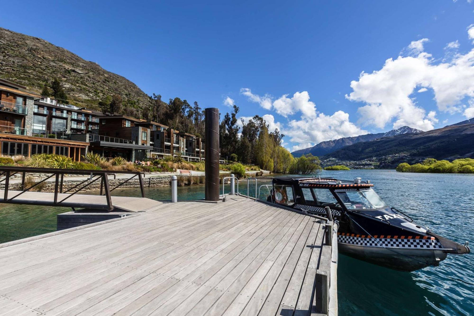 Doubletree By Hilton Queenstown Exteriör bild